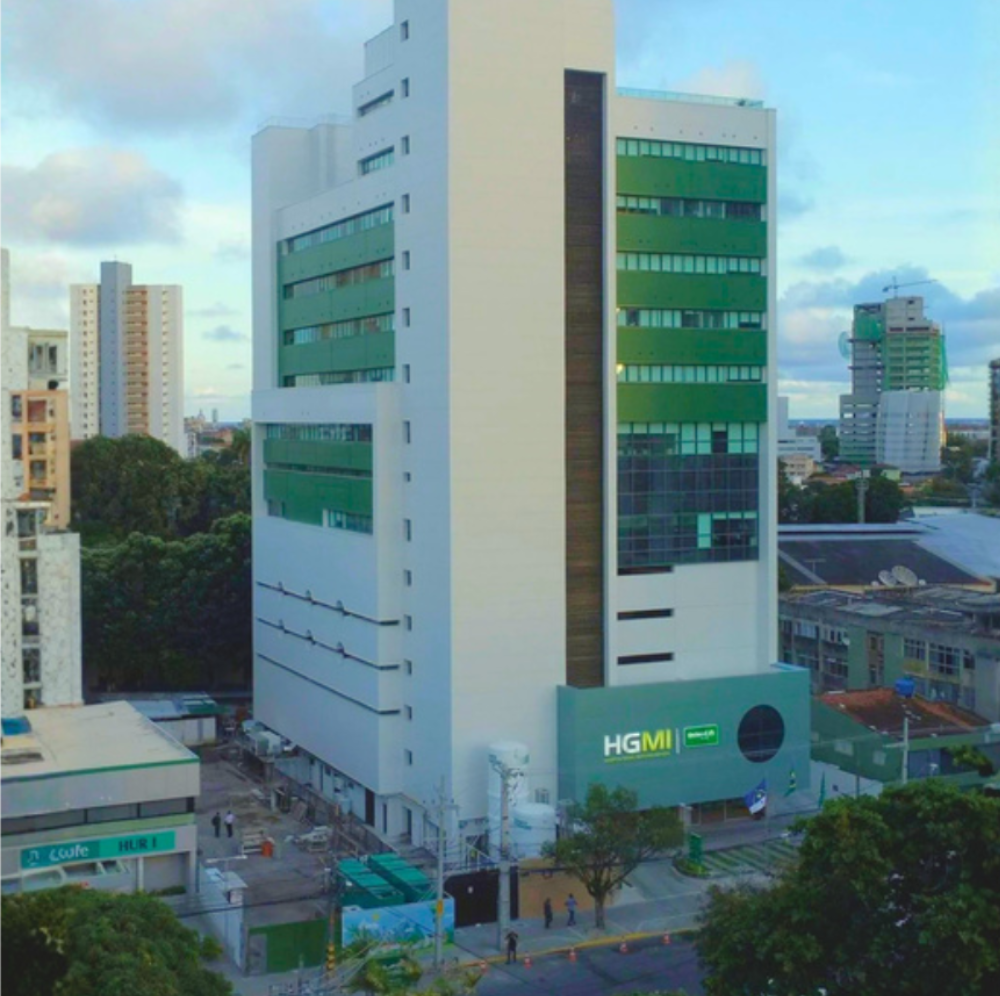 Equipe de vendas de planos de saúde empresariais